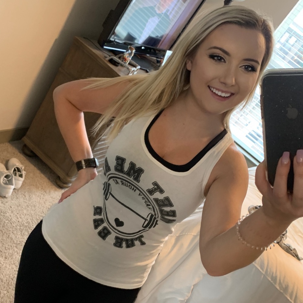 Graphic Tank Top -Medium